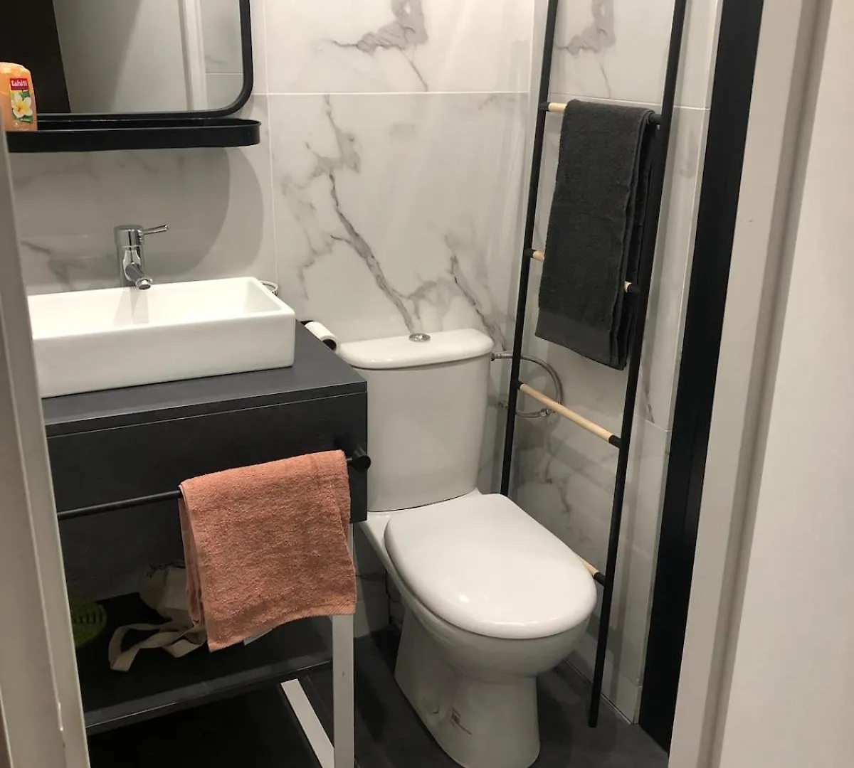 Apartamento Lovely Cozy Studio Niza