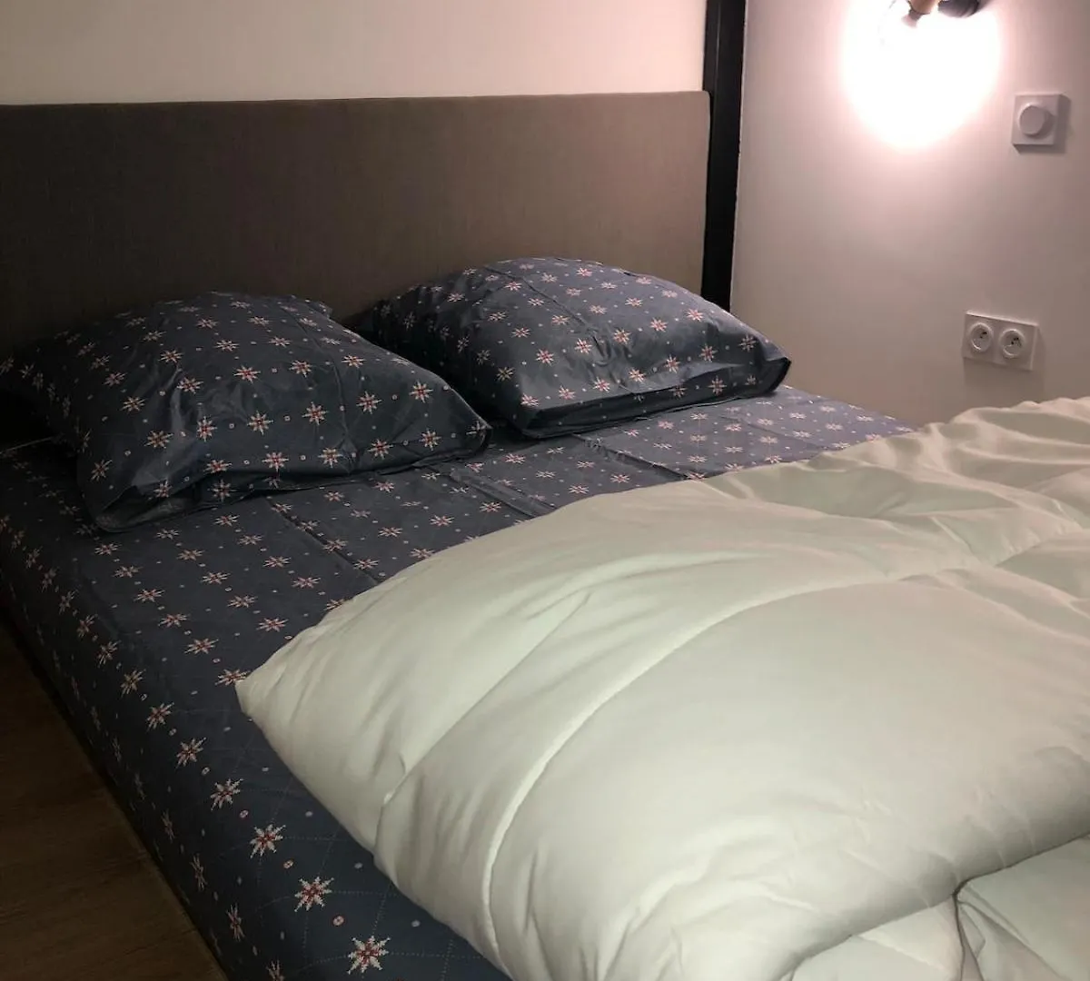 Lovely Cozy Studio Niza Apartamento